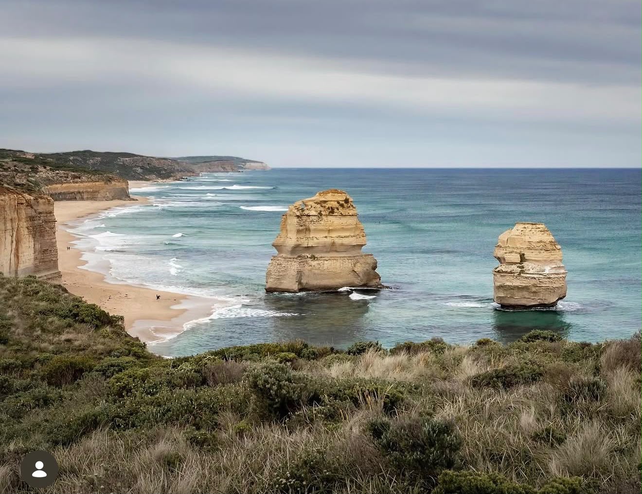 The Twelve Apostles rock stacks along the Great Ocean Road